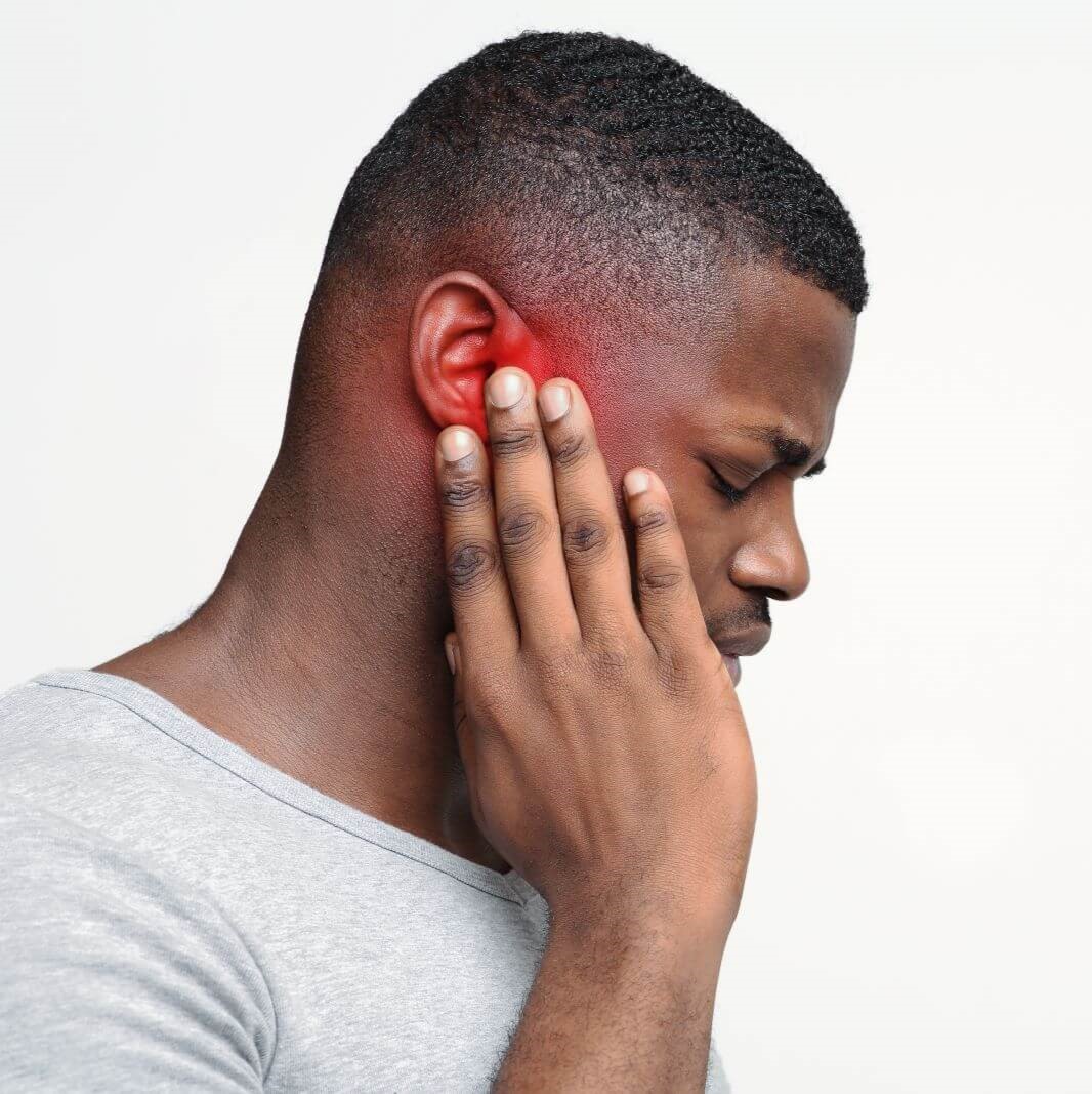 man with tinnitus